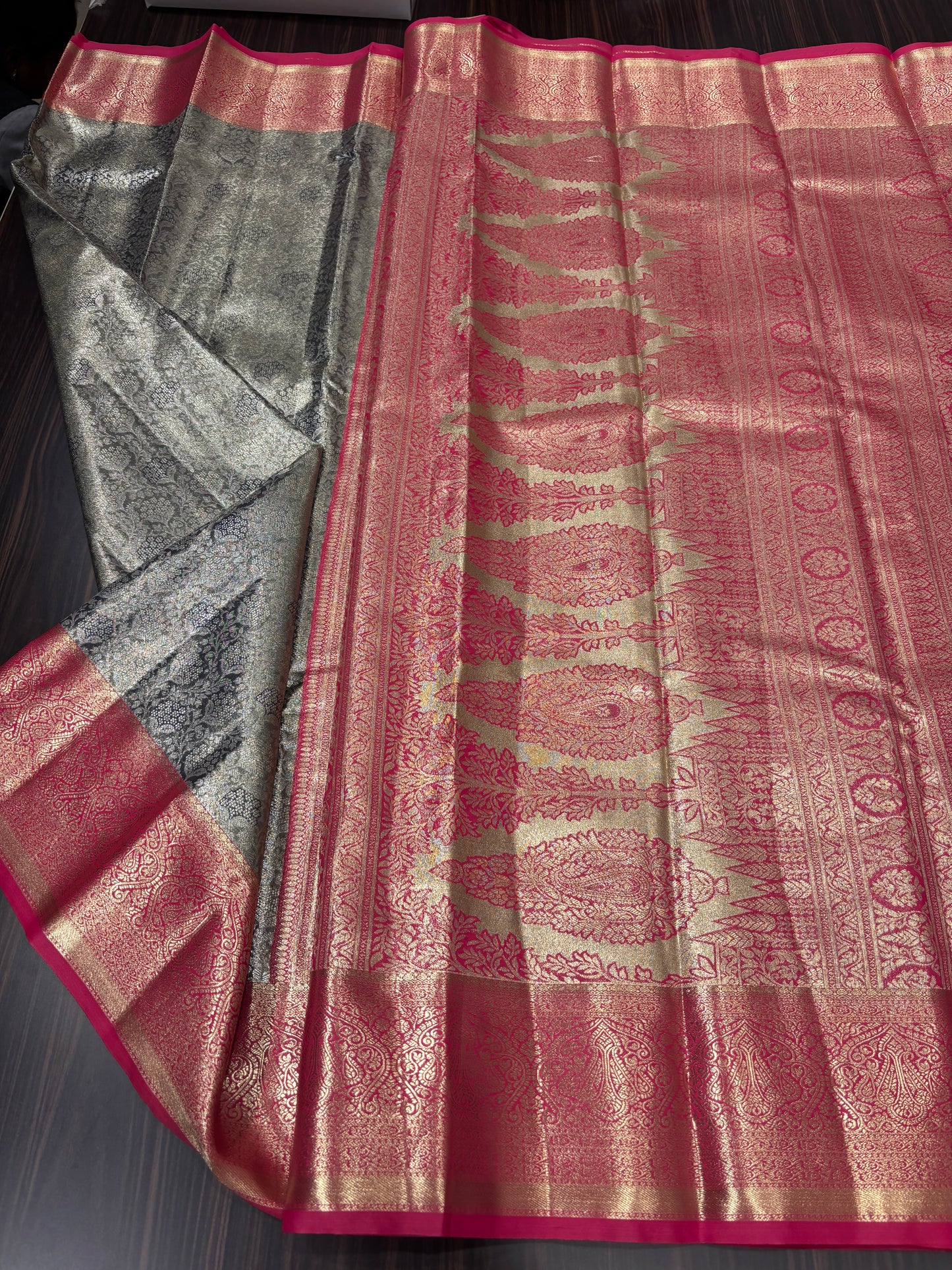 Semi Kanchipuram tissue