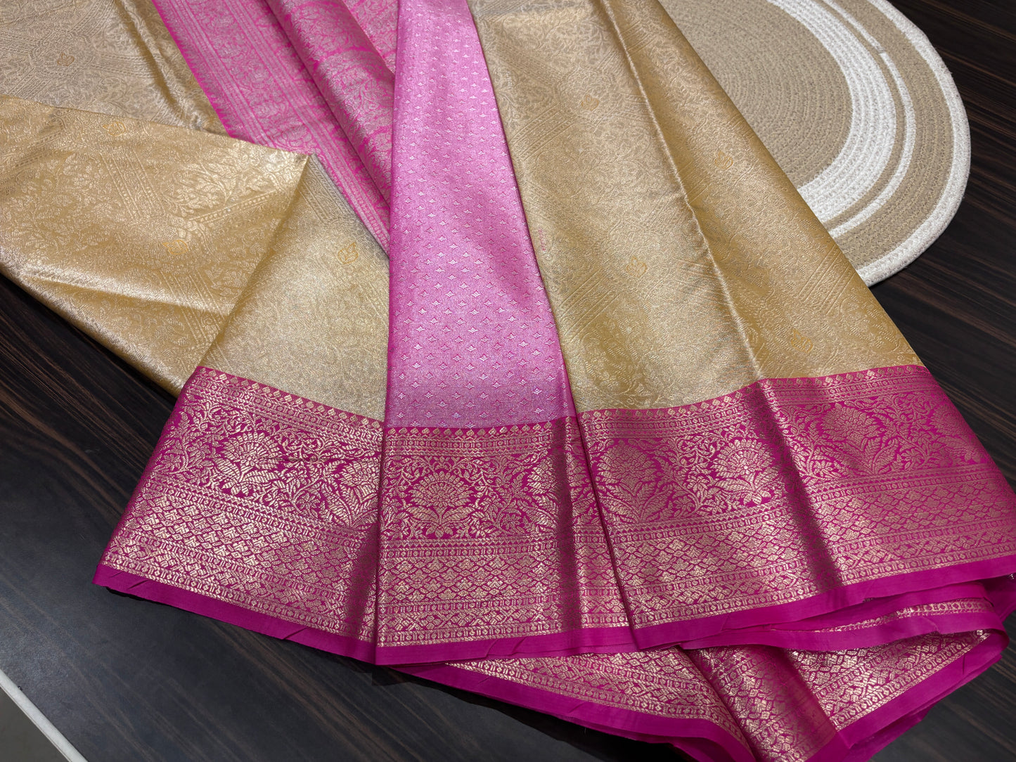 Semi Kanchipuram tissue
