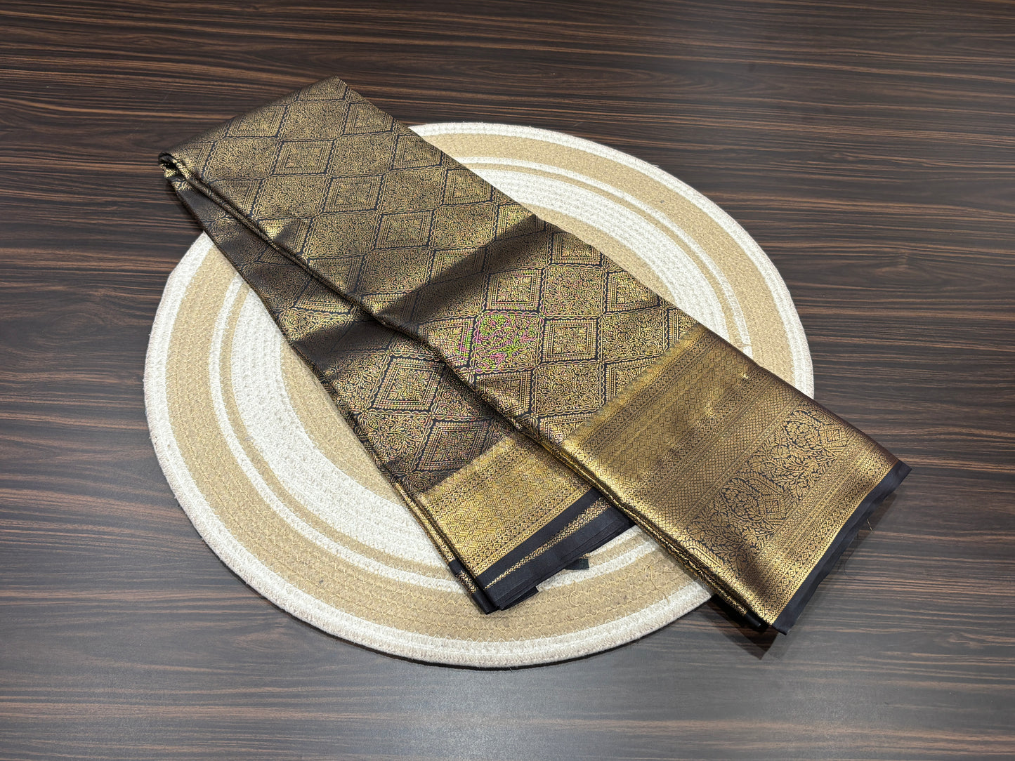 Semi Kanchipuram silk