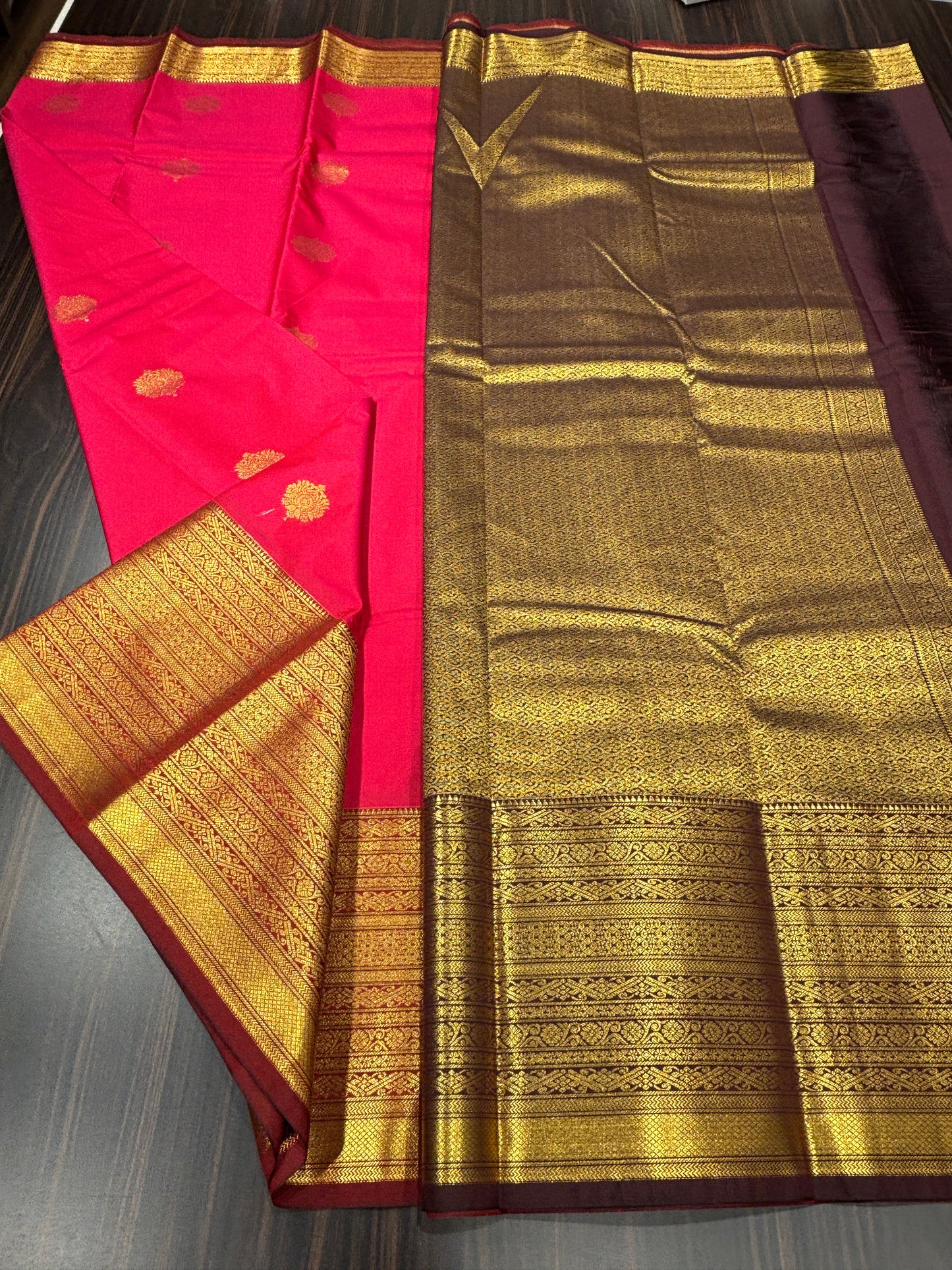 Semi Kanchipuram silk