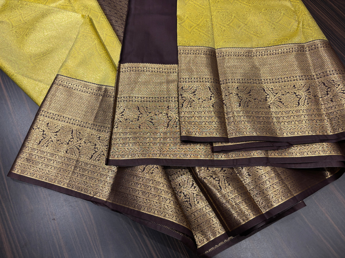 Semi Kanchipuram silk