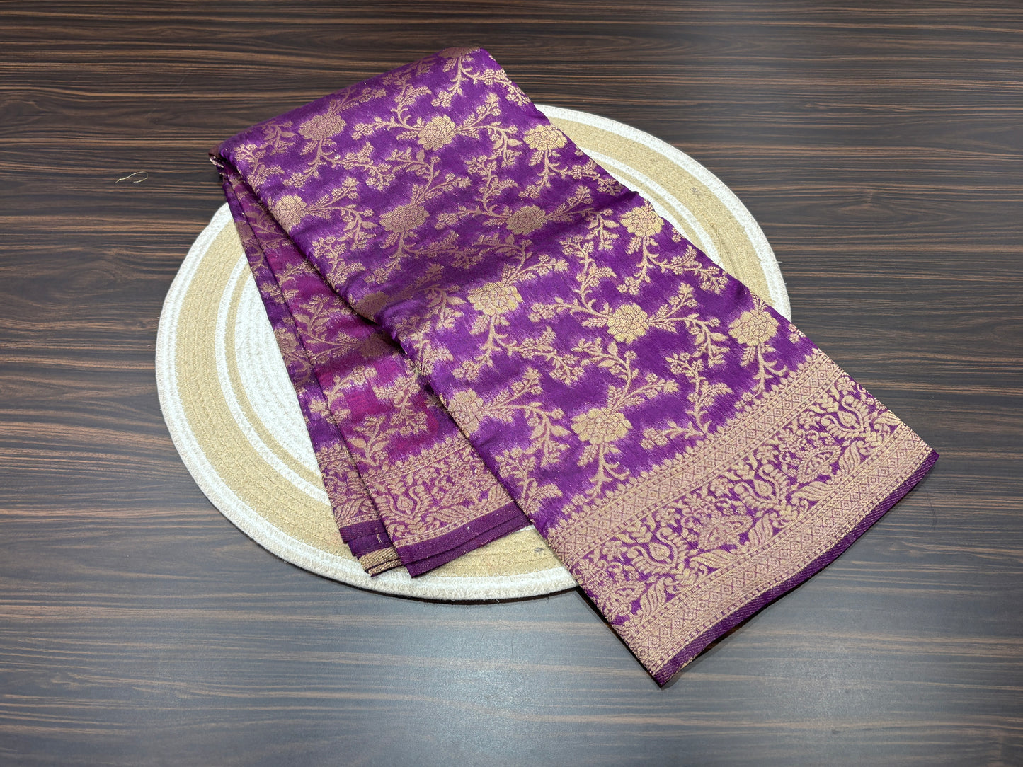 Kora Banarasi saree