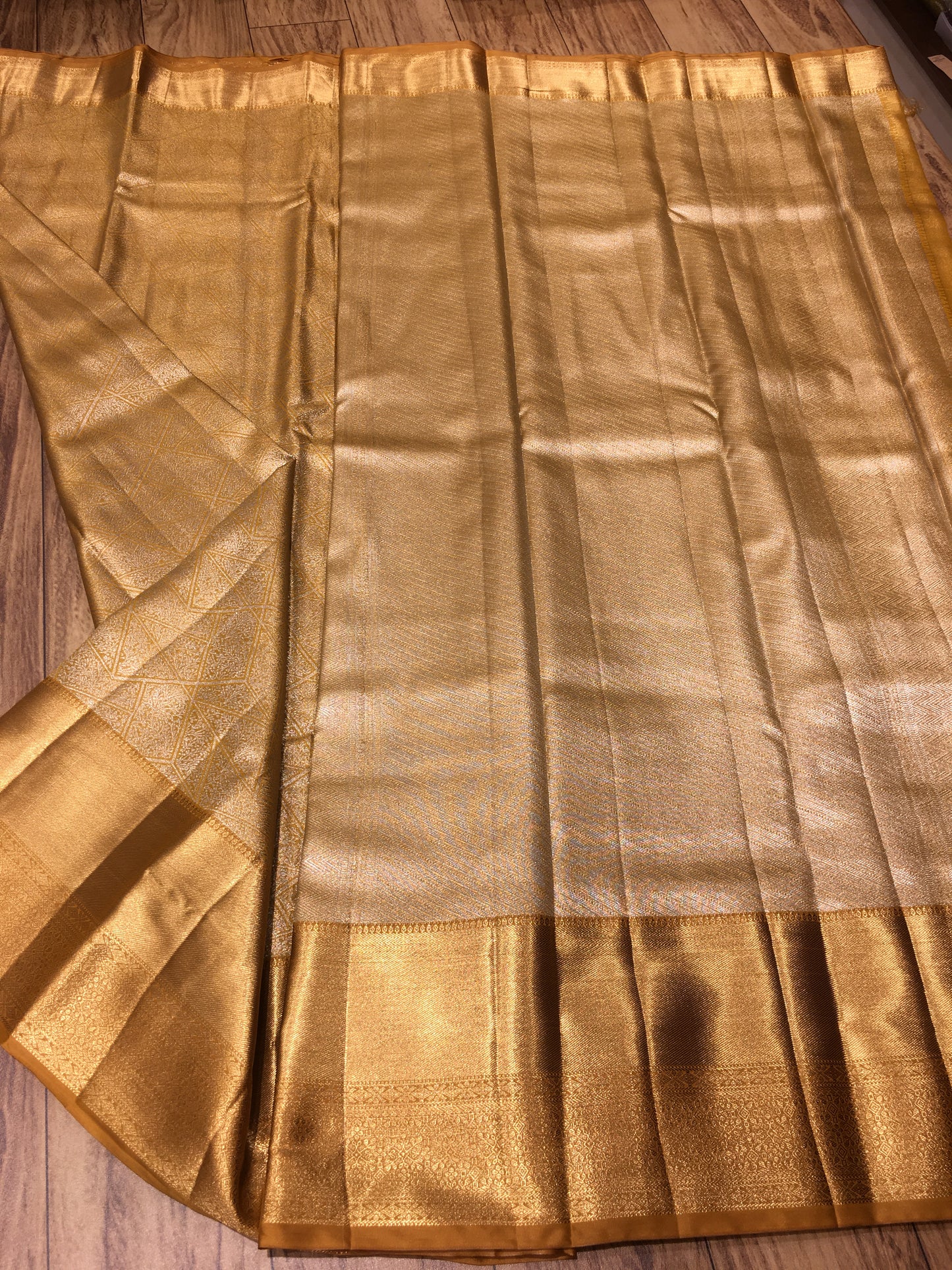 Semi Kanchipuram tissue