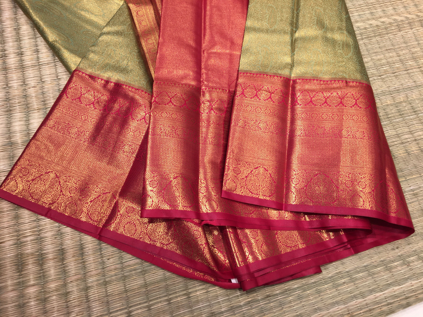 Semi Kanchipuram tissue