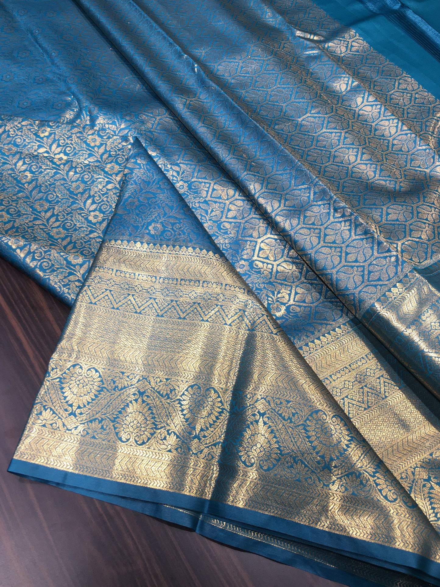 Semi Kanchipuram silk