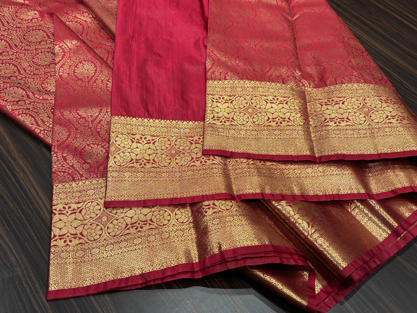 Semi Kanchipuram silk