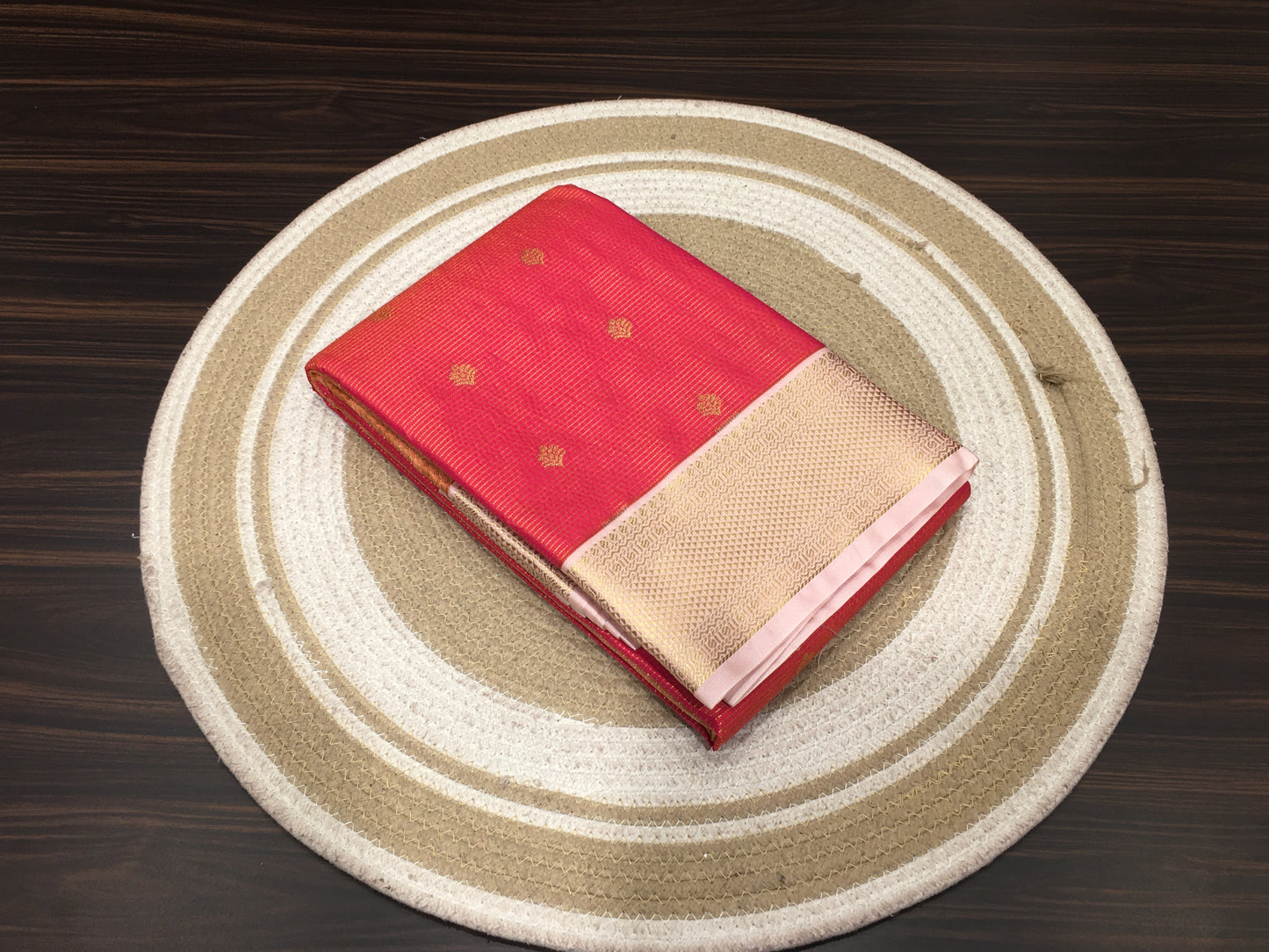 Semi Kanchipuram silk