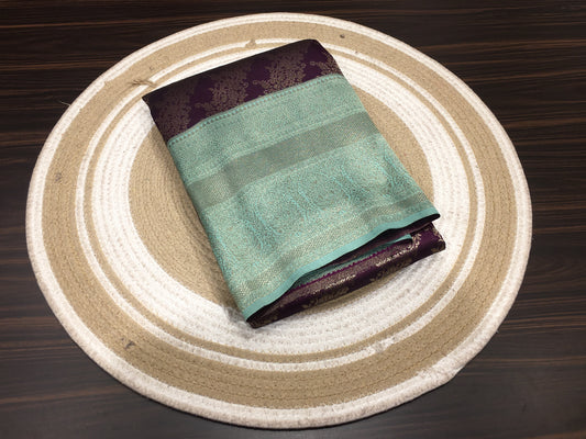 Semi Kanchipuram silk