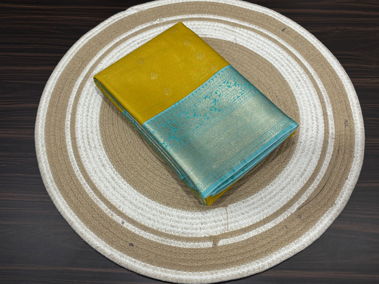 Semi Kanchipuram silk