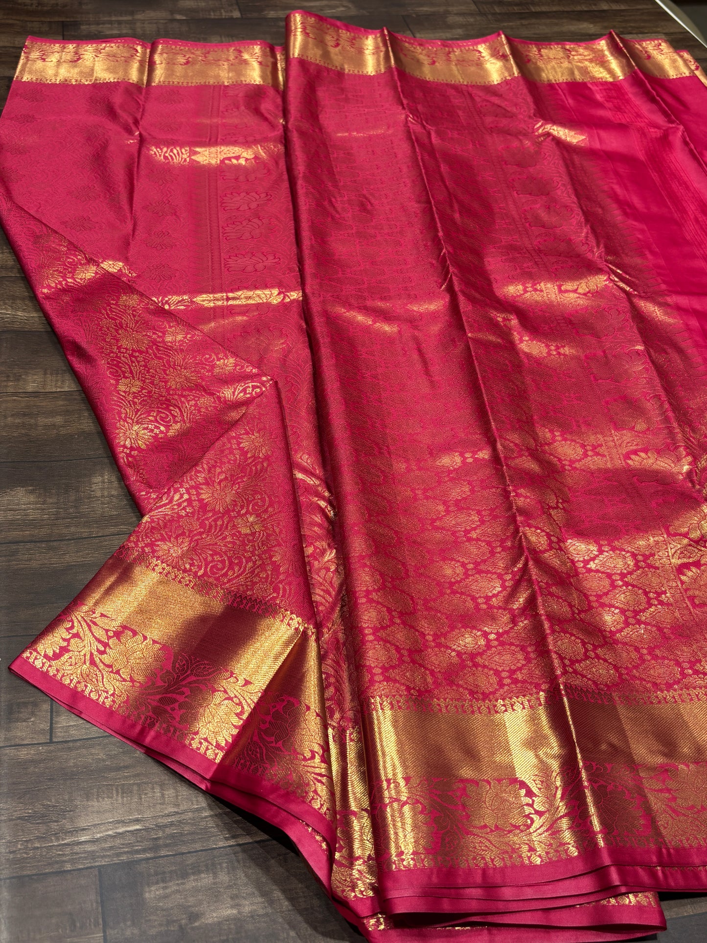 Semi Kanchipuram silk