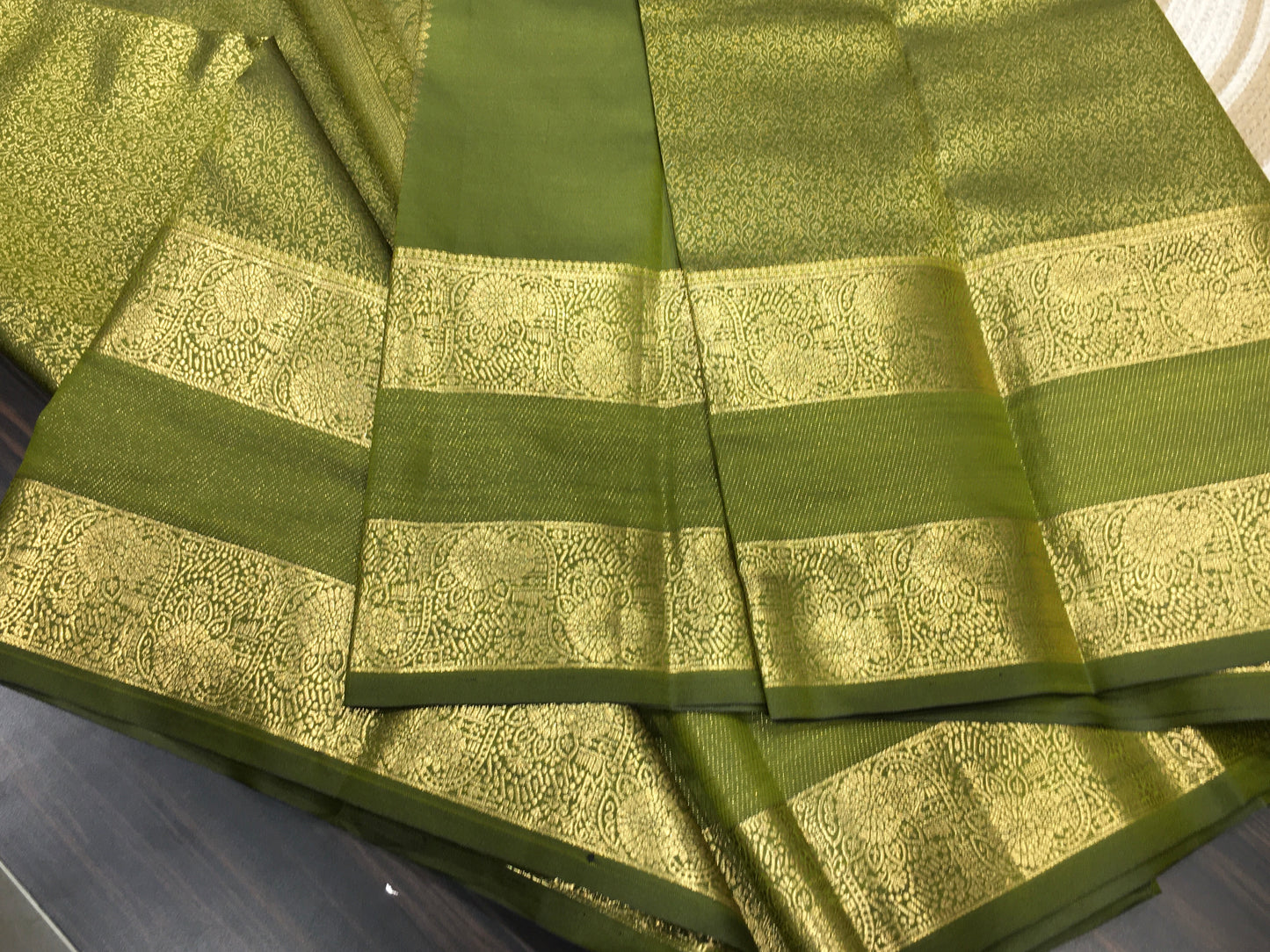 Semi Kanchipuram silk