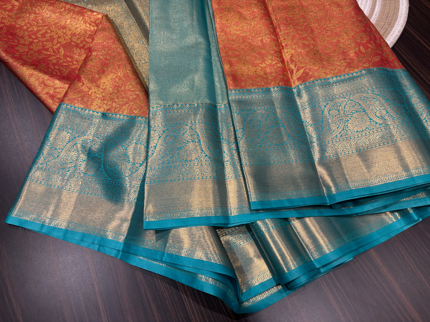 Semi Kanchipuram tissue