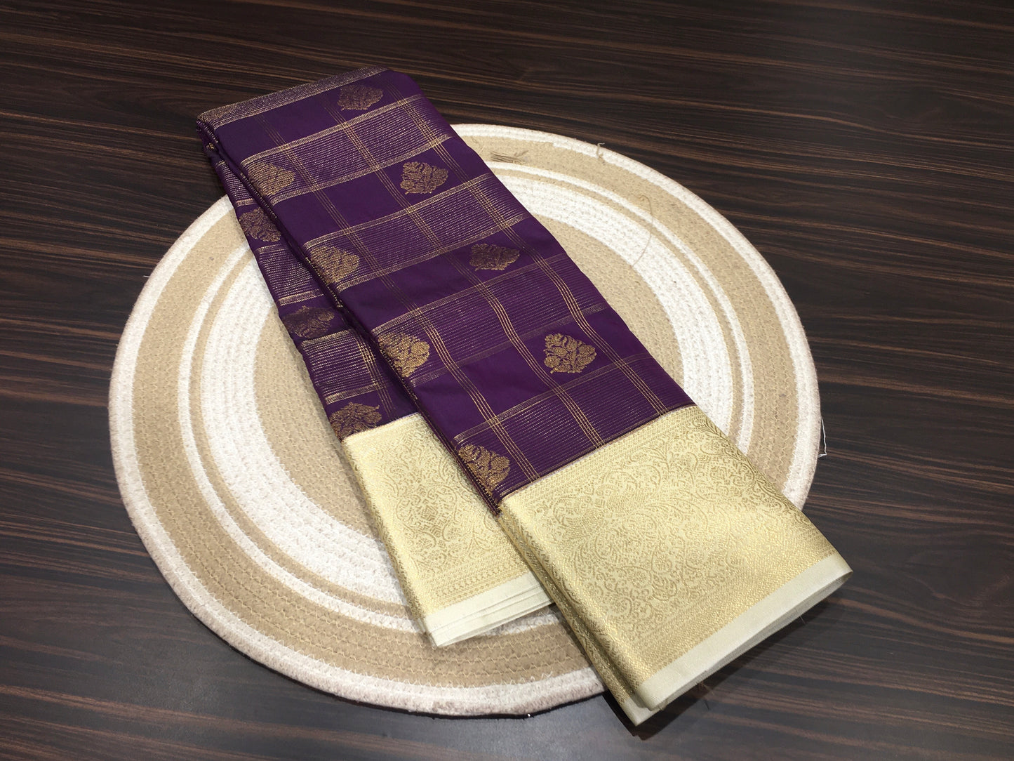 Semi Kanchipuram silk