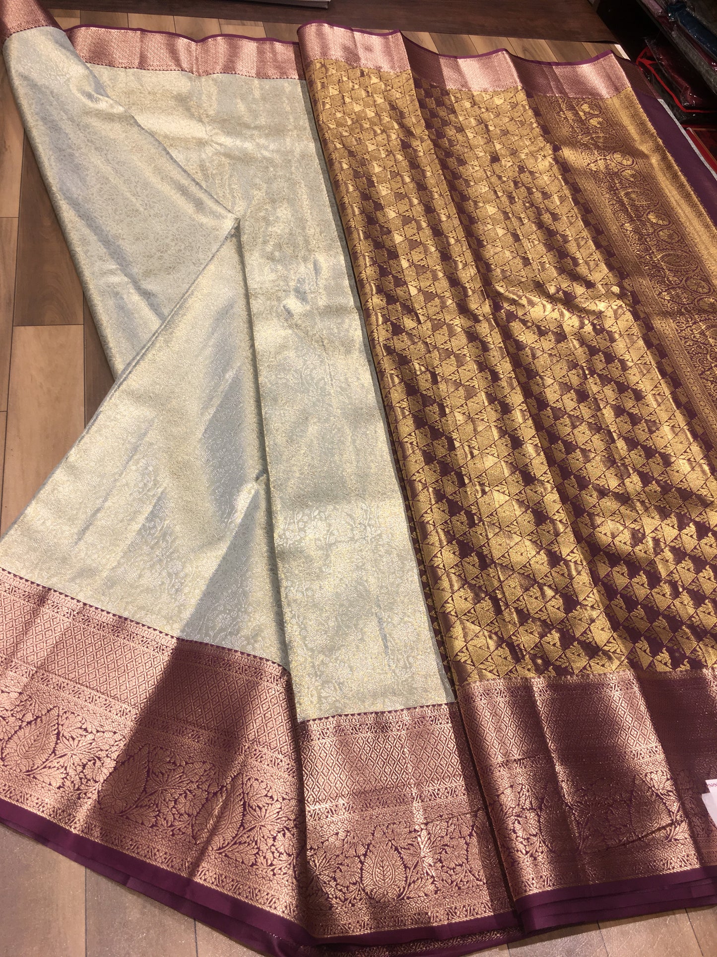 Semi Kanchipuram tissue