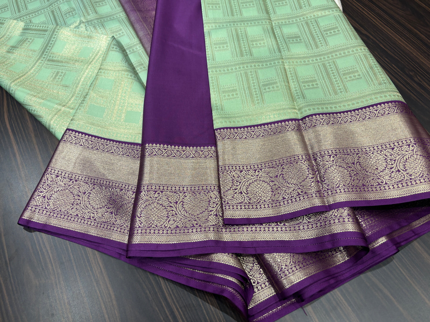 Semi Kanchipuram silk