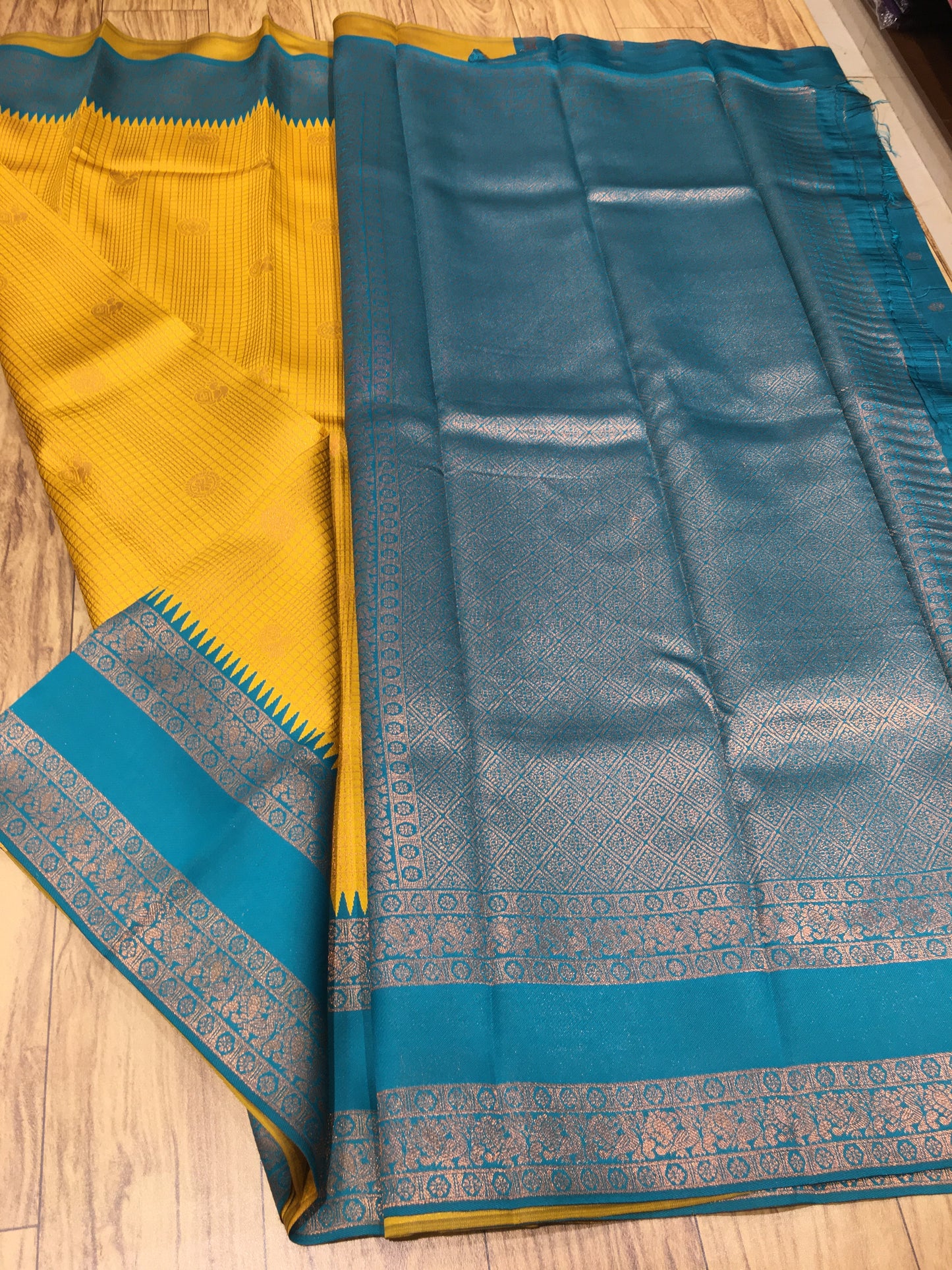 Valkalam Saree
