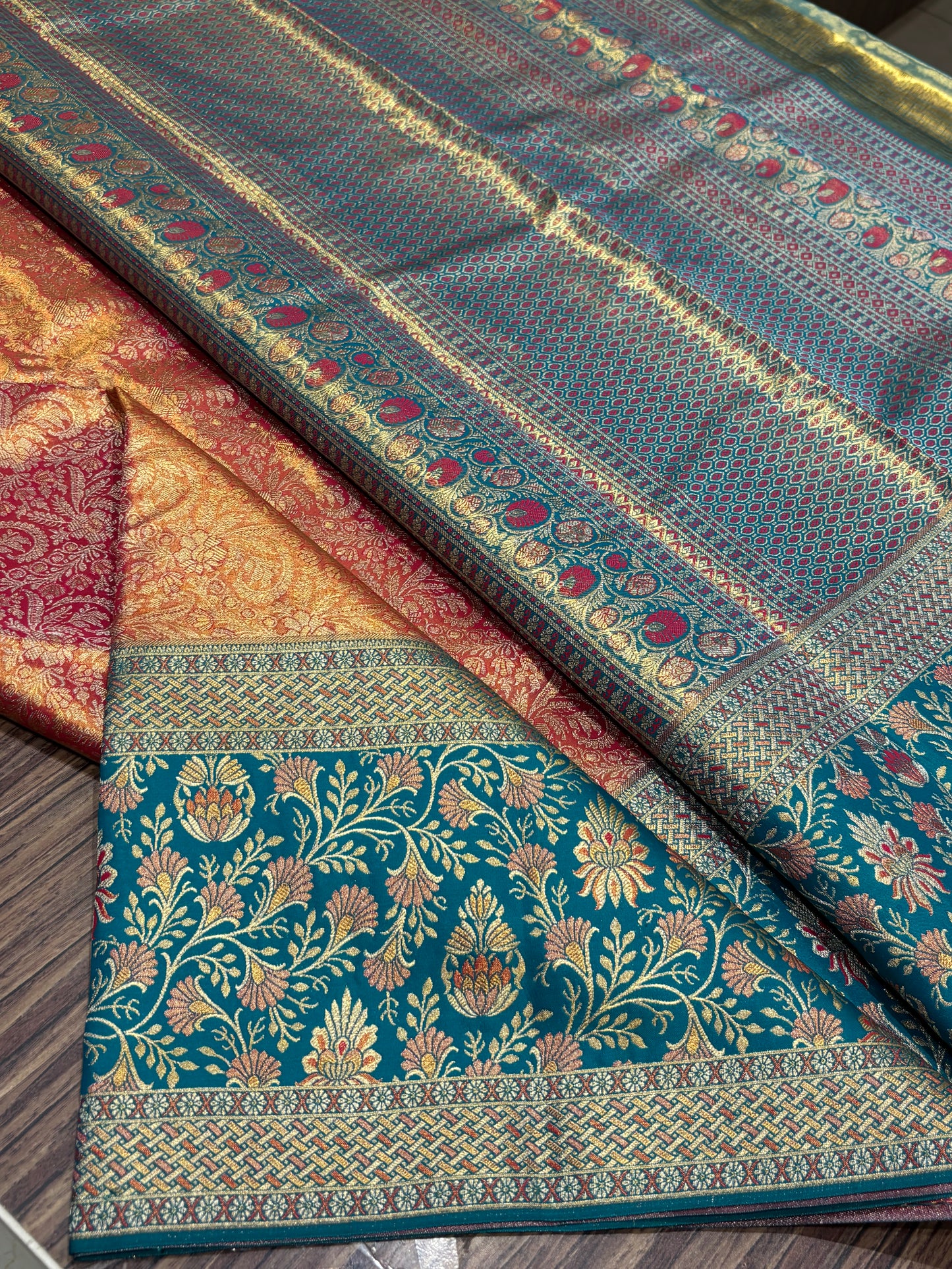 Pure kanchipuram Tissue