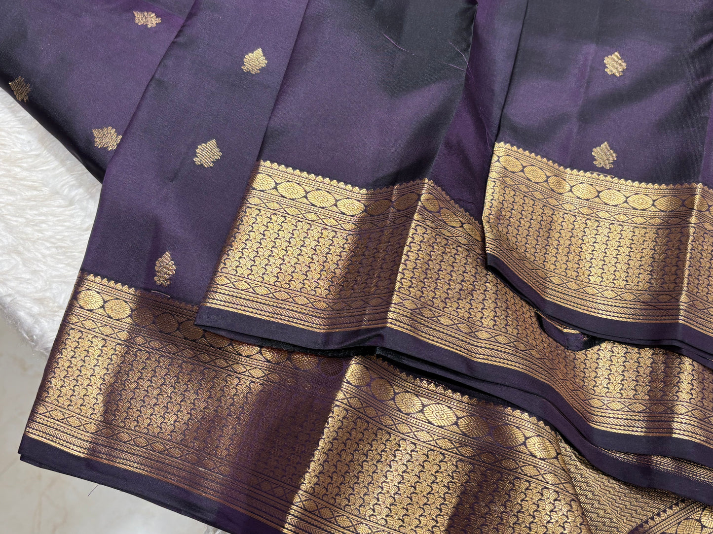 Pure kanchipuram silk