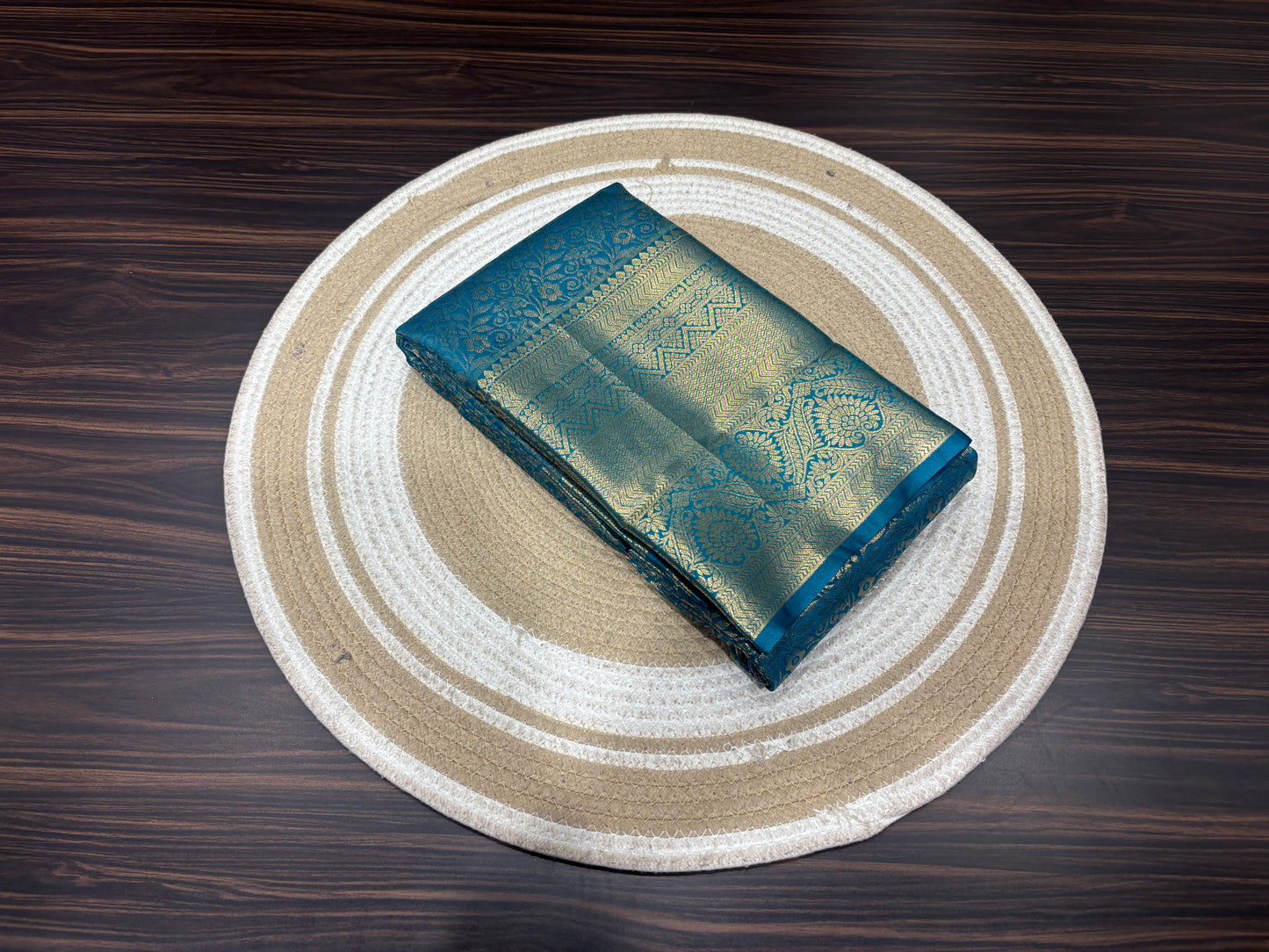 Semi Kanchipuram silk