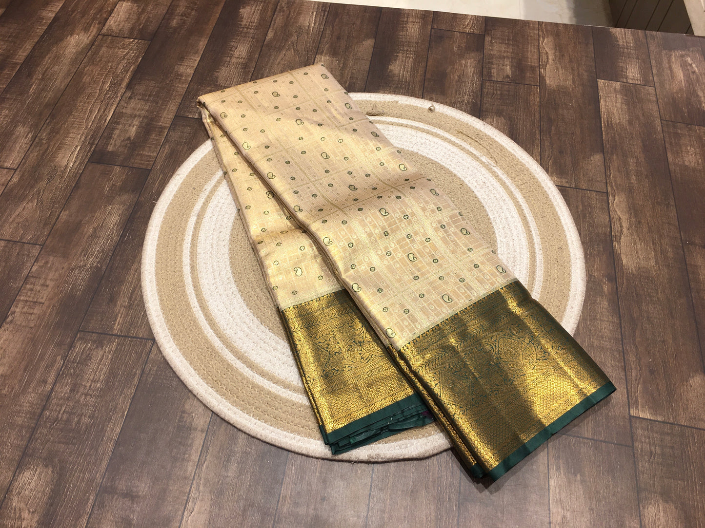 Semi Kanchipuram Tissue