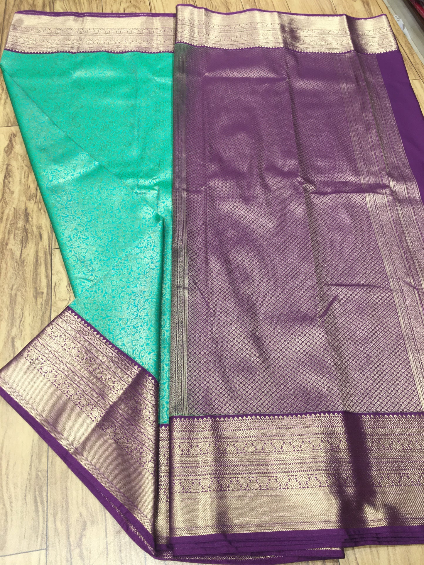 Semi Kanchipuram Brocade