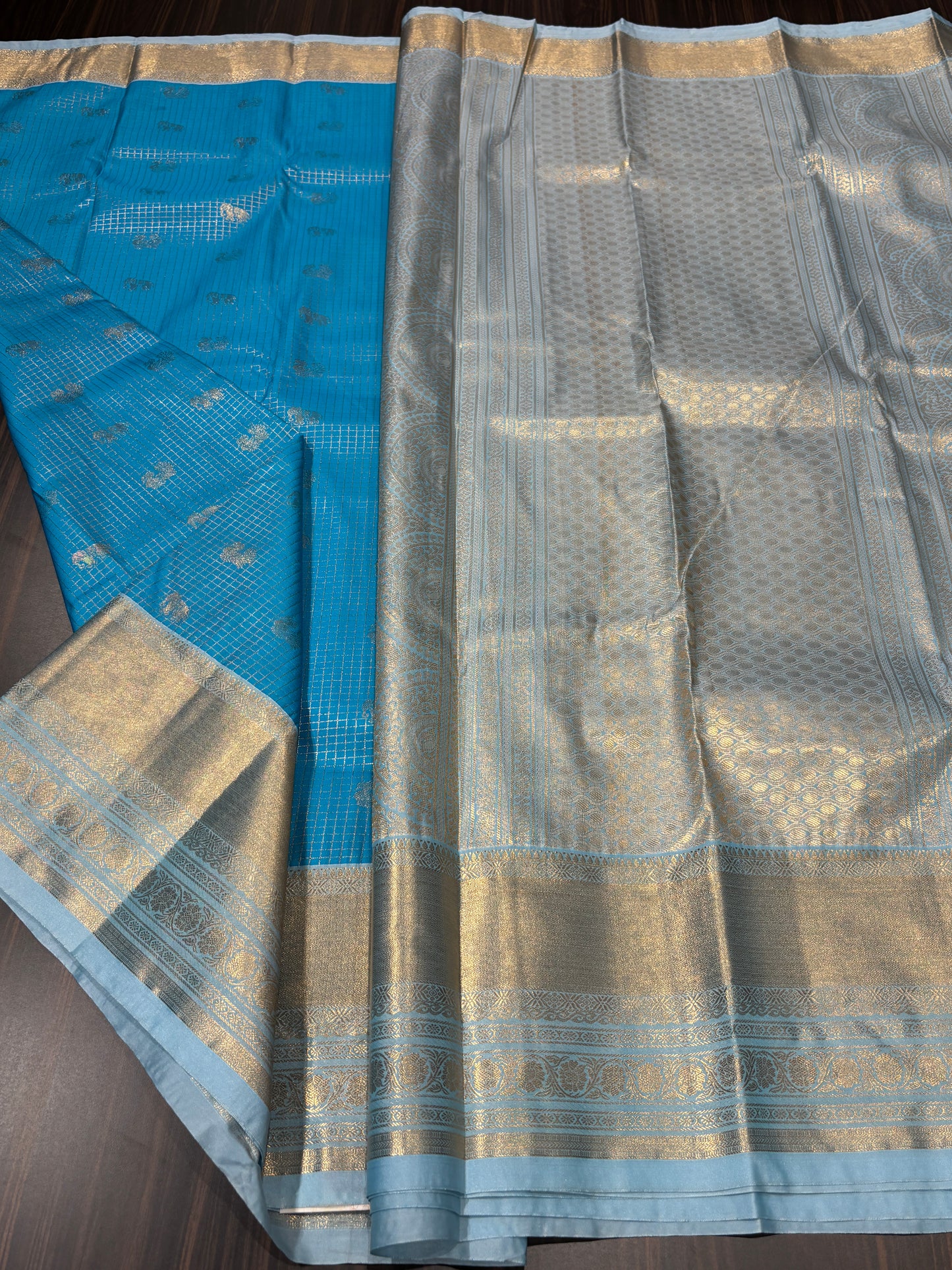Semi Kanchipuram silk