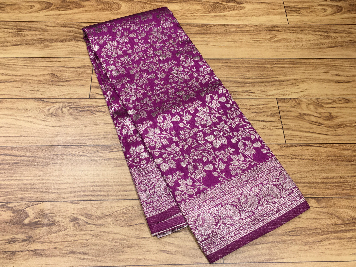 Semi brocade banaras