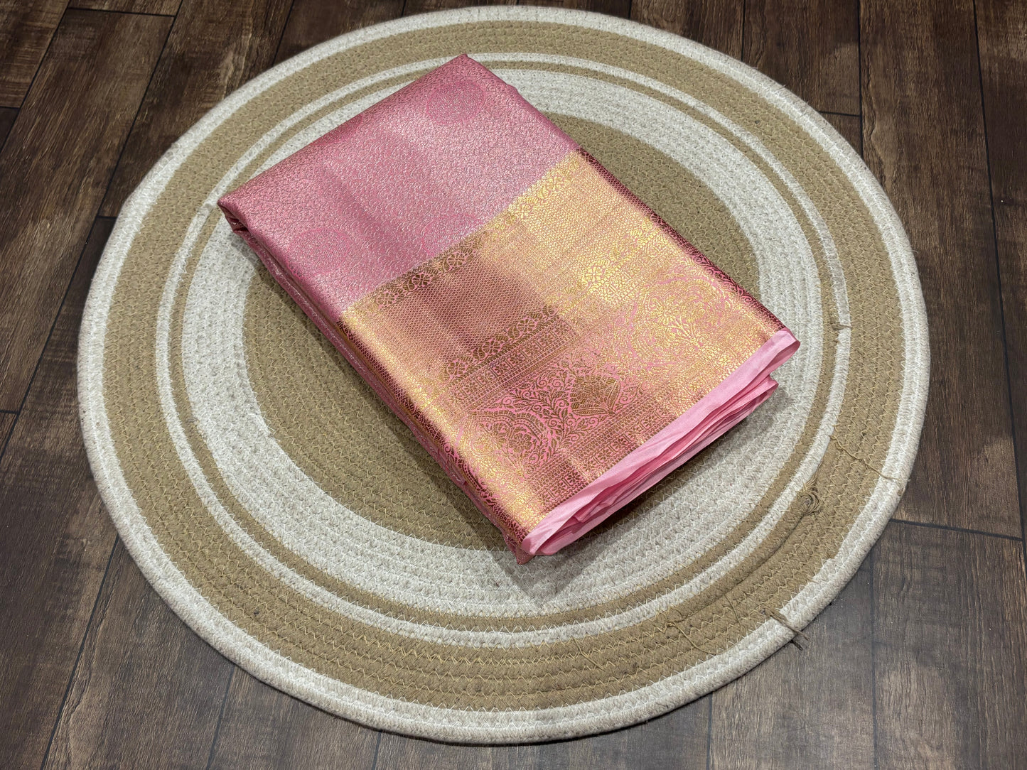 Semi Kanchipuram silk