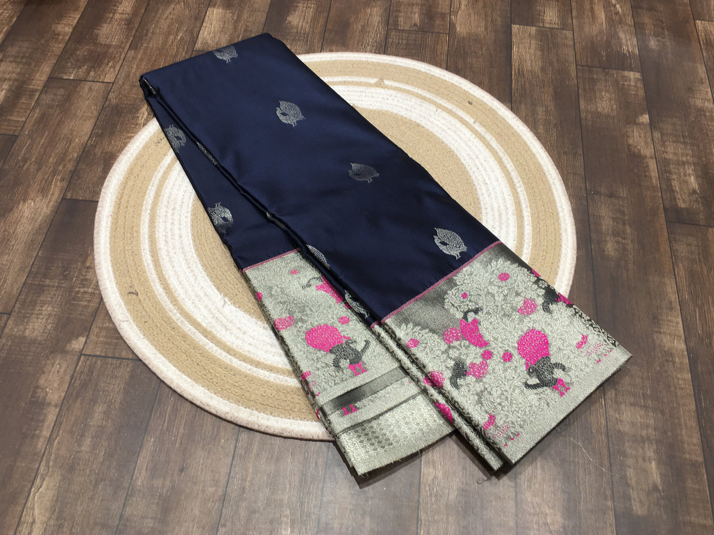 Semi Kanchipuram silk
