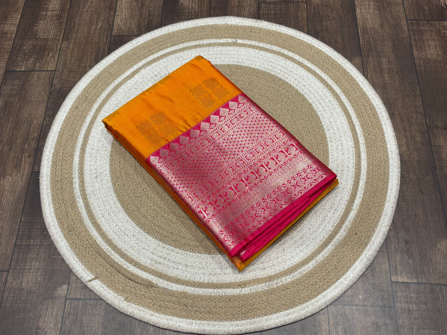 Semi Kanchipuram silk
