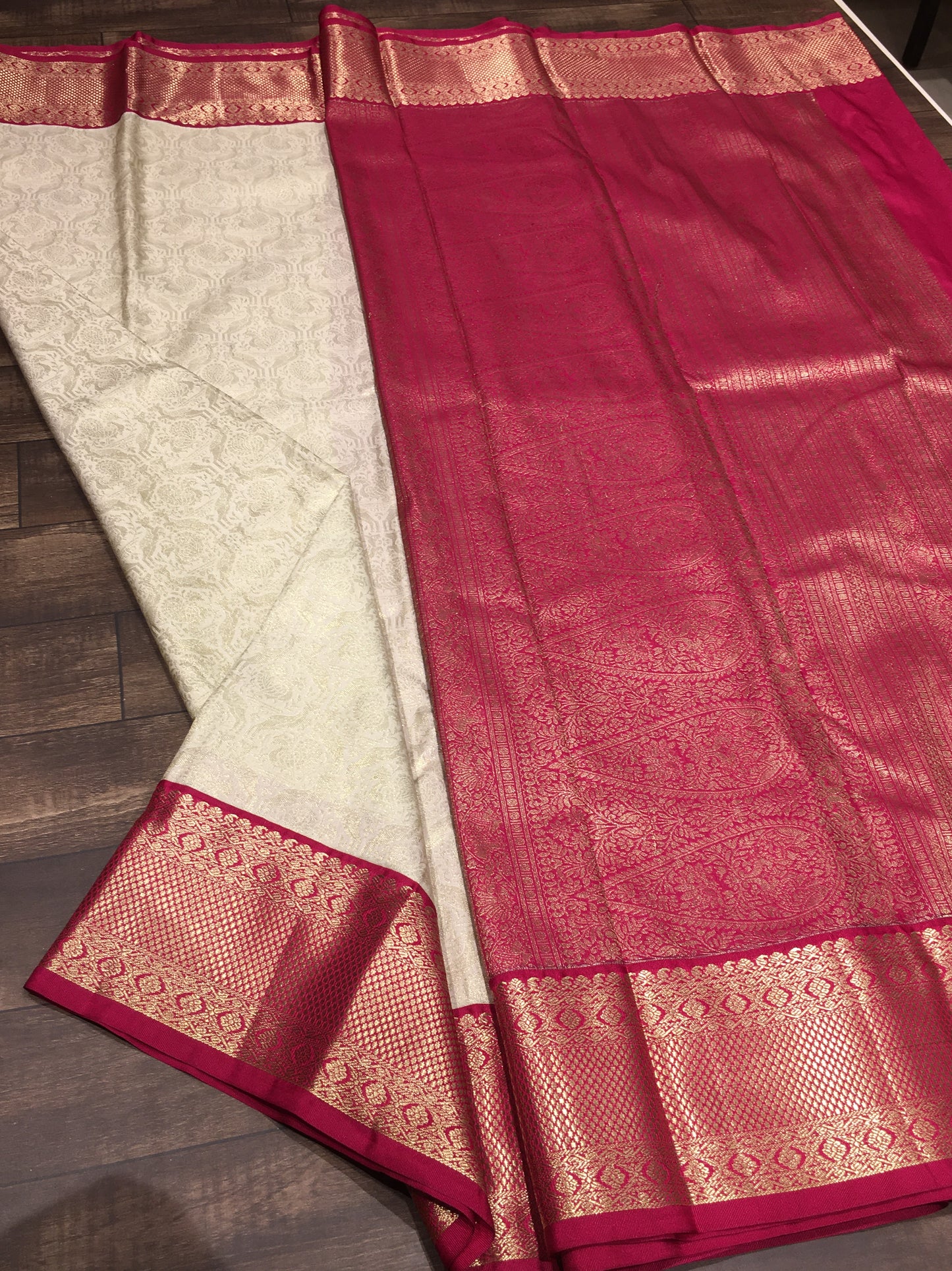 Semi Kanchipuram silk