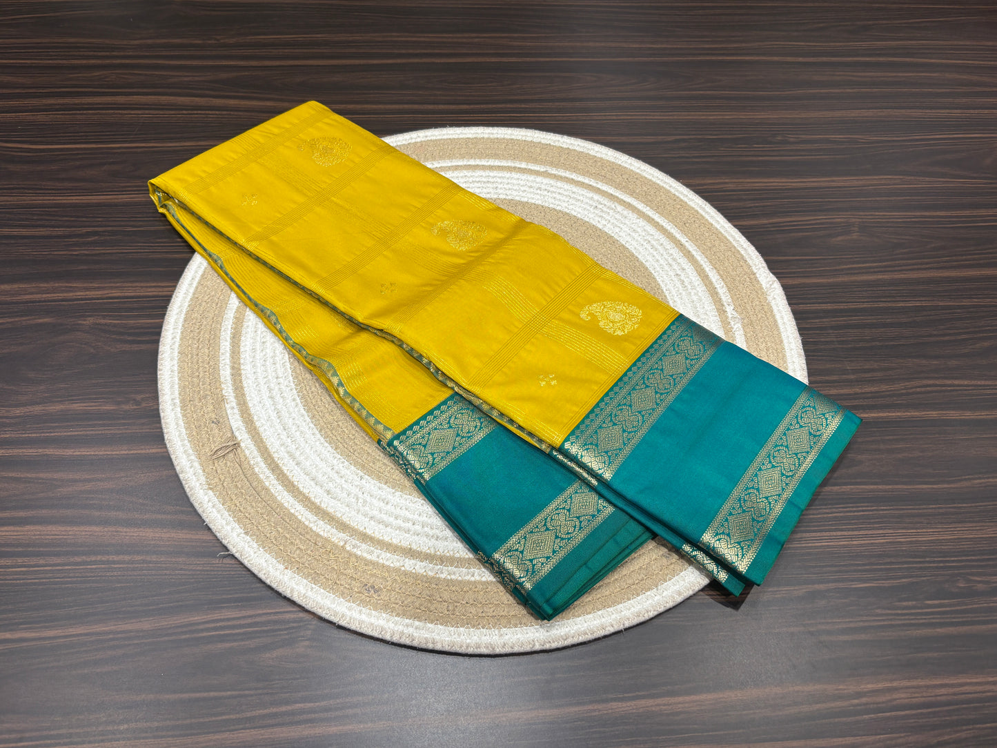 Semi Kanchipuram silk