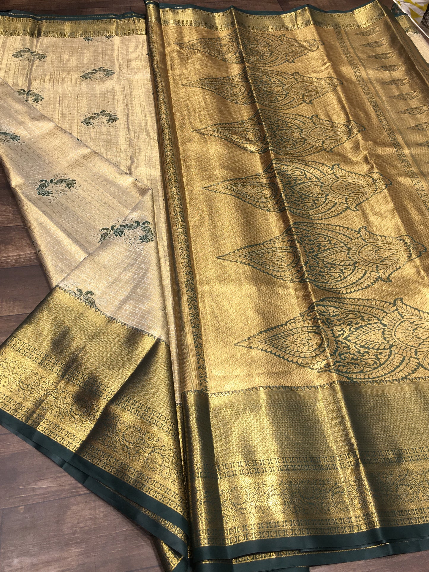 Semi Kanchipuram Tissue