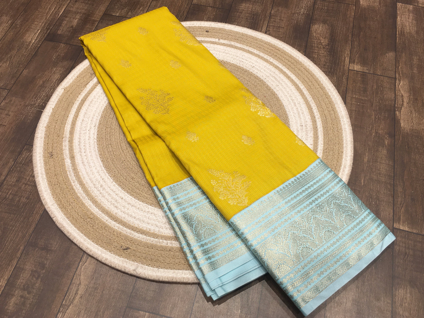 Semi Kanchipuram silk