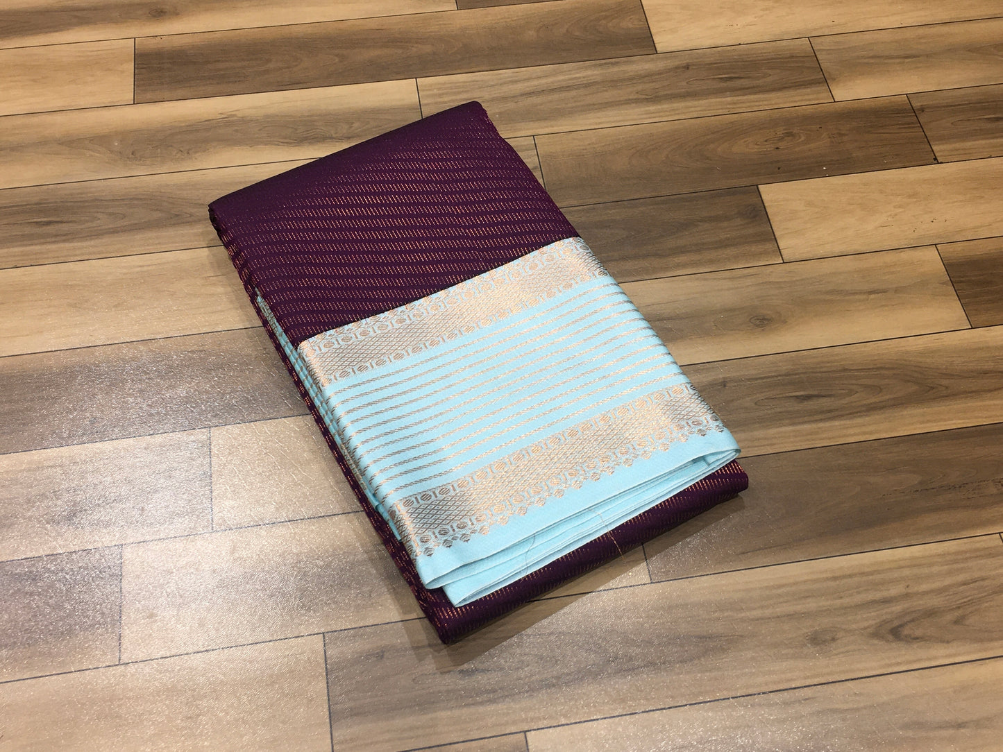 Semi Kanchipuram silk