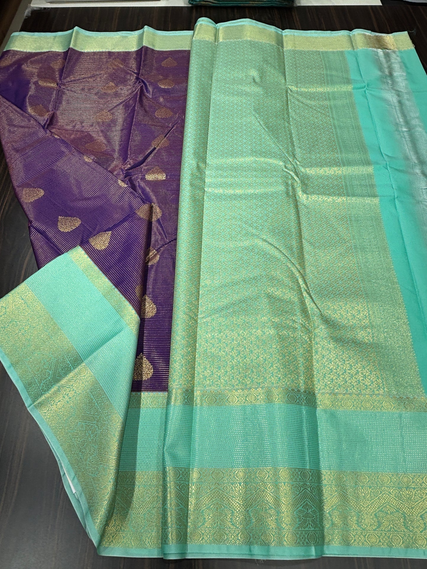 Semi Kanchipuram silk