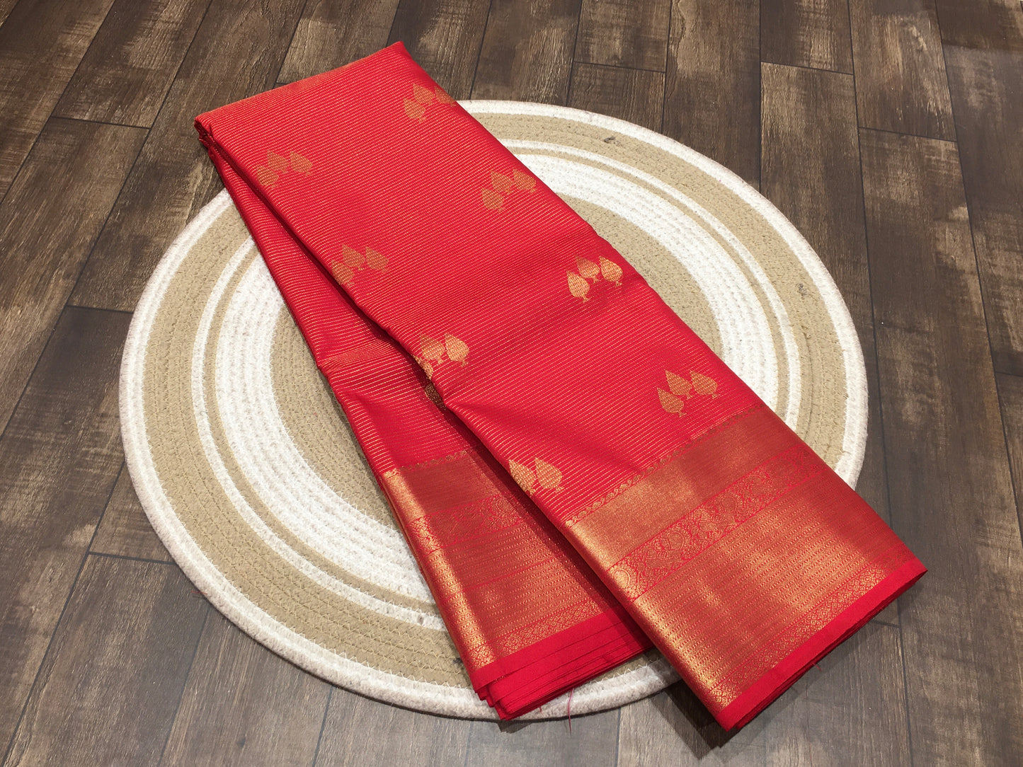 Semi Kanchipuram silk