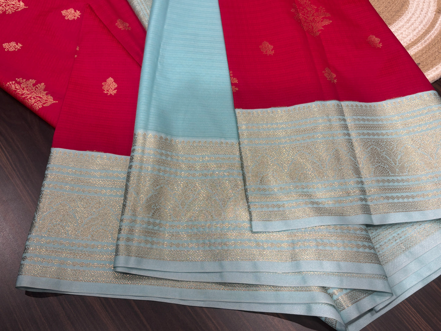 Semi Kanchipuram silk