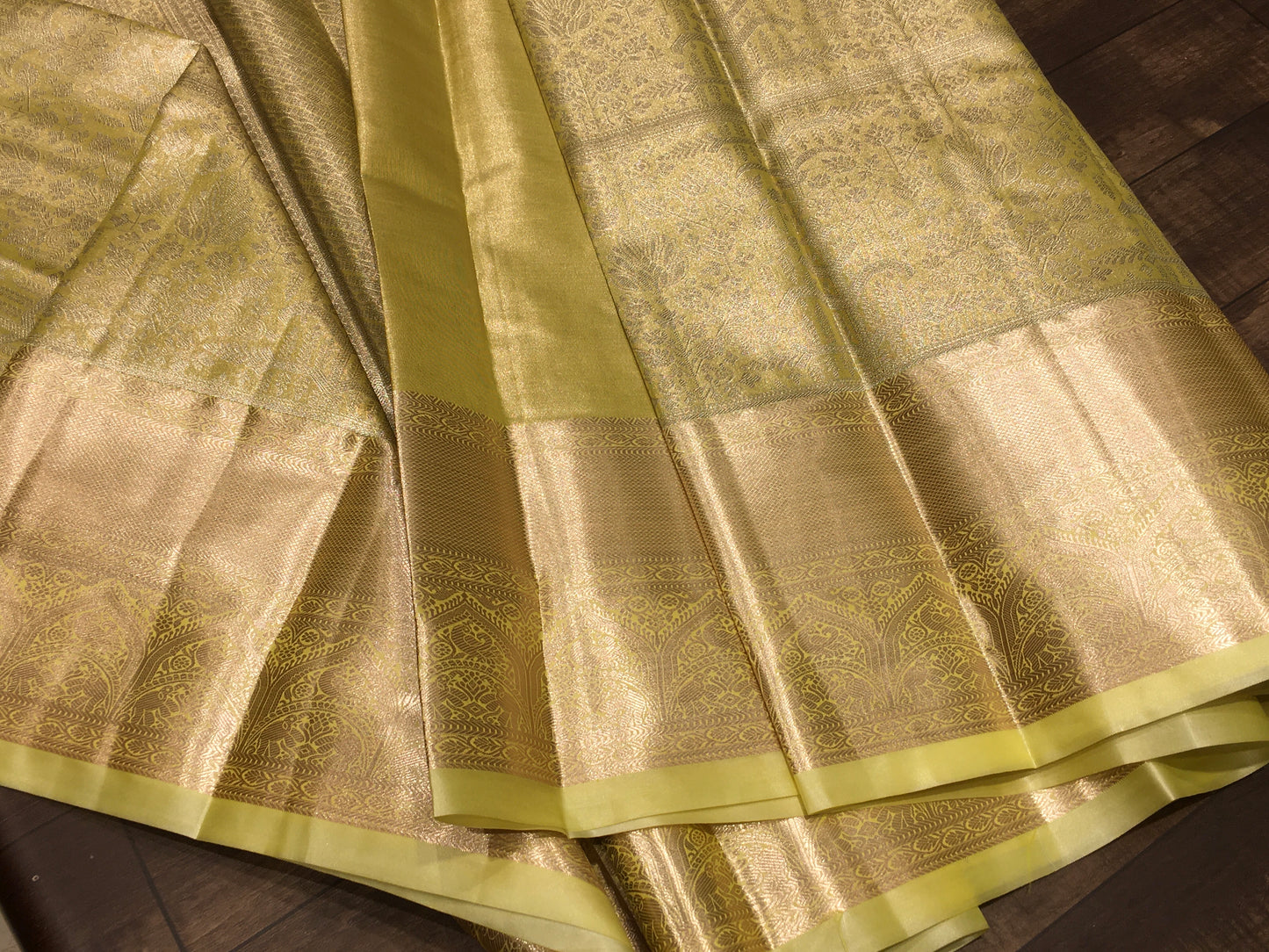 Semi Kanchipuram Tissue