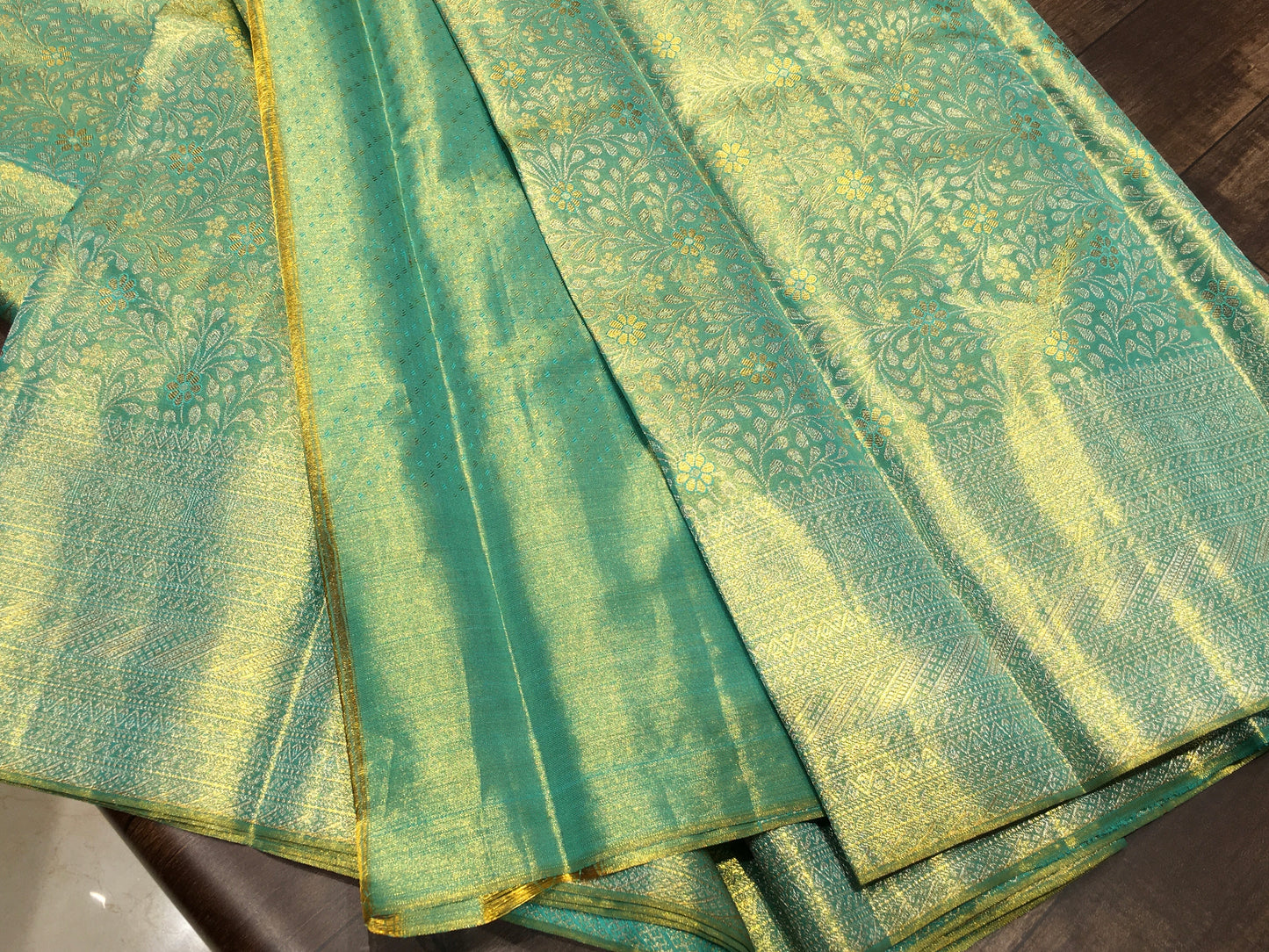 Pure Kanchipuram tissue