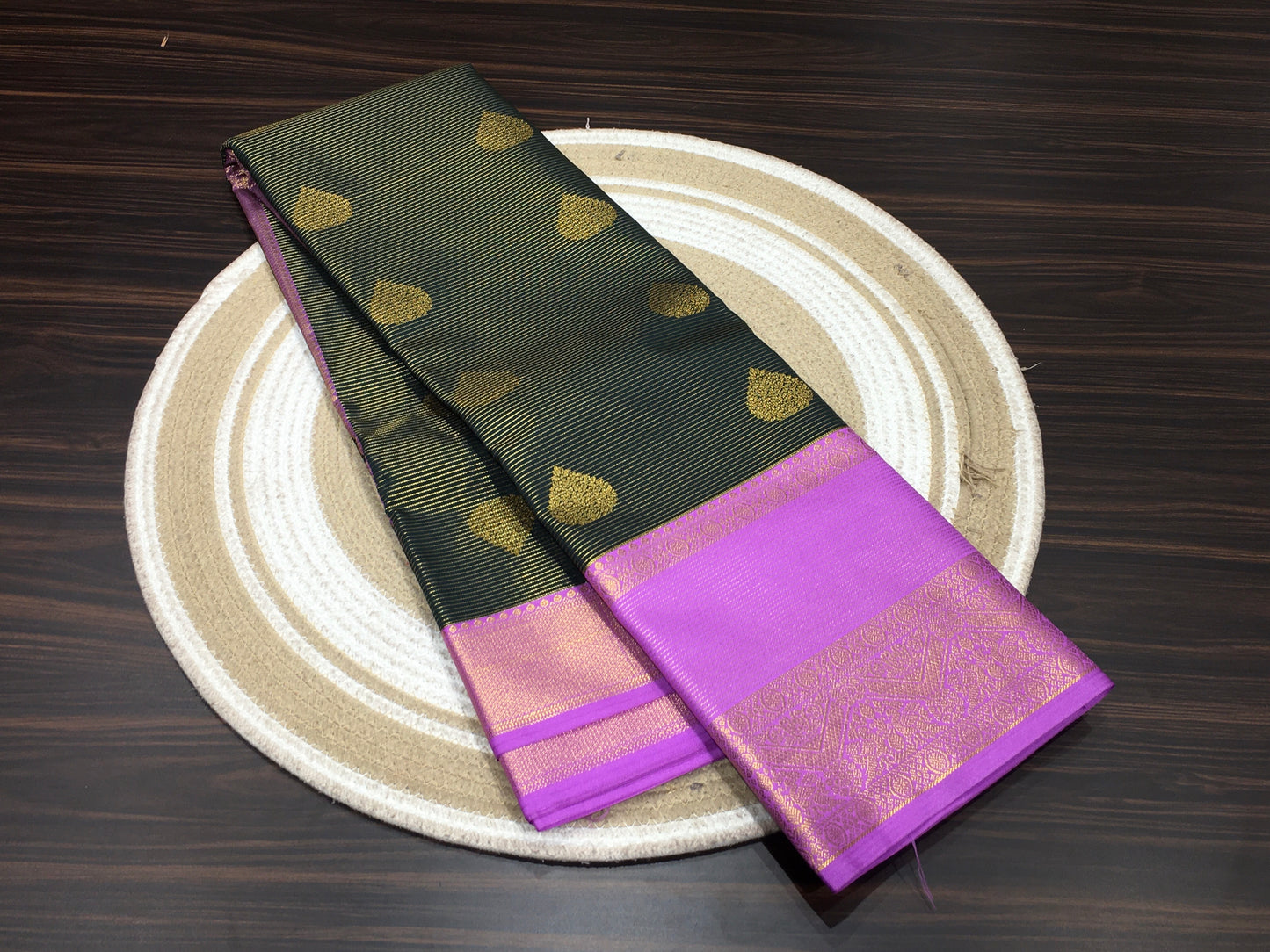 Semi Kanchipuram silk