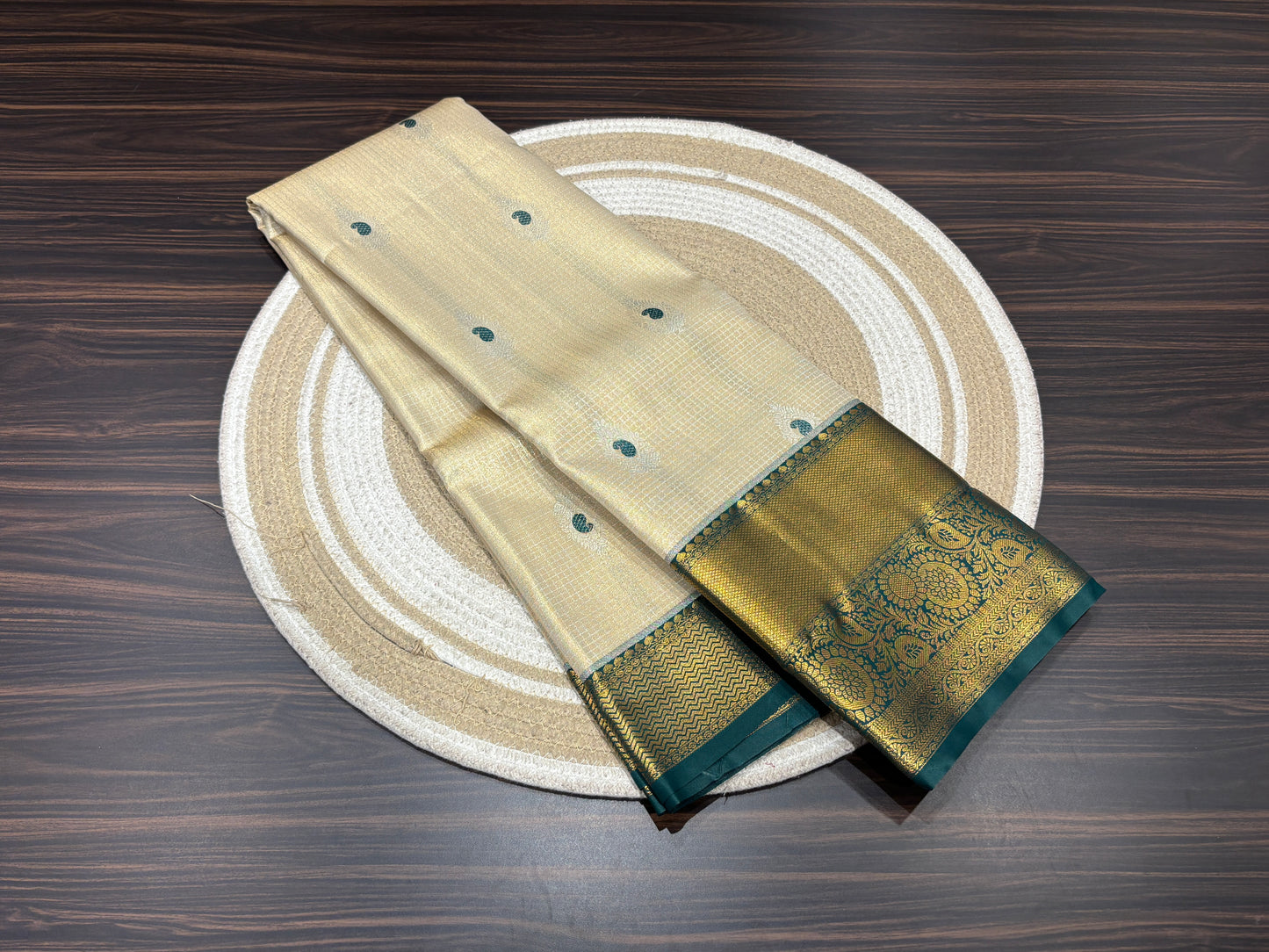 Semi Kanchipuram tissue