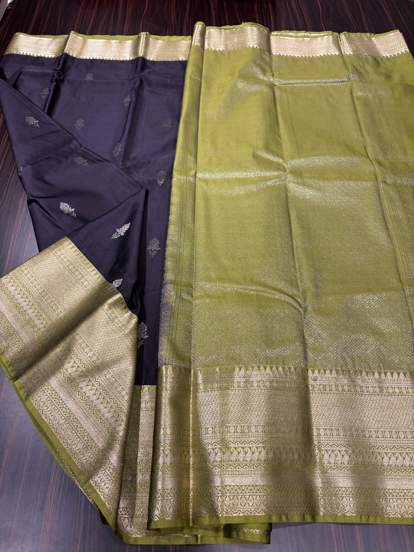 Semi Kanchipuram silk