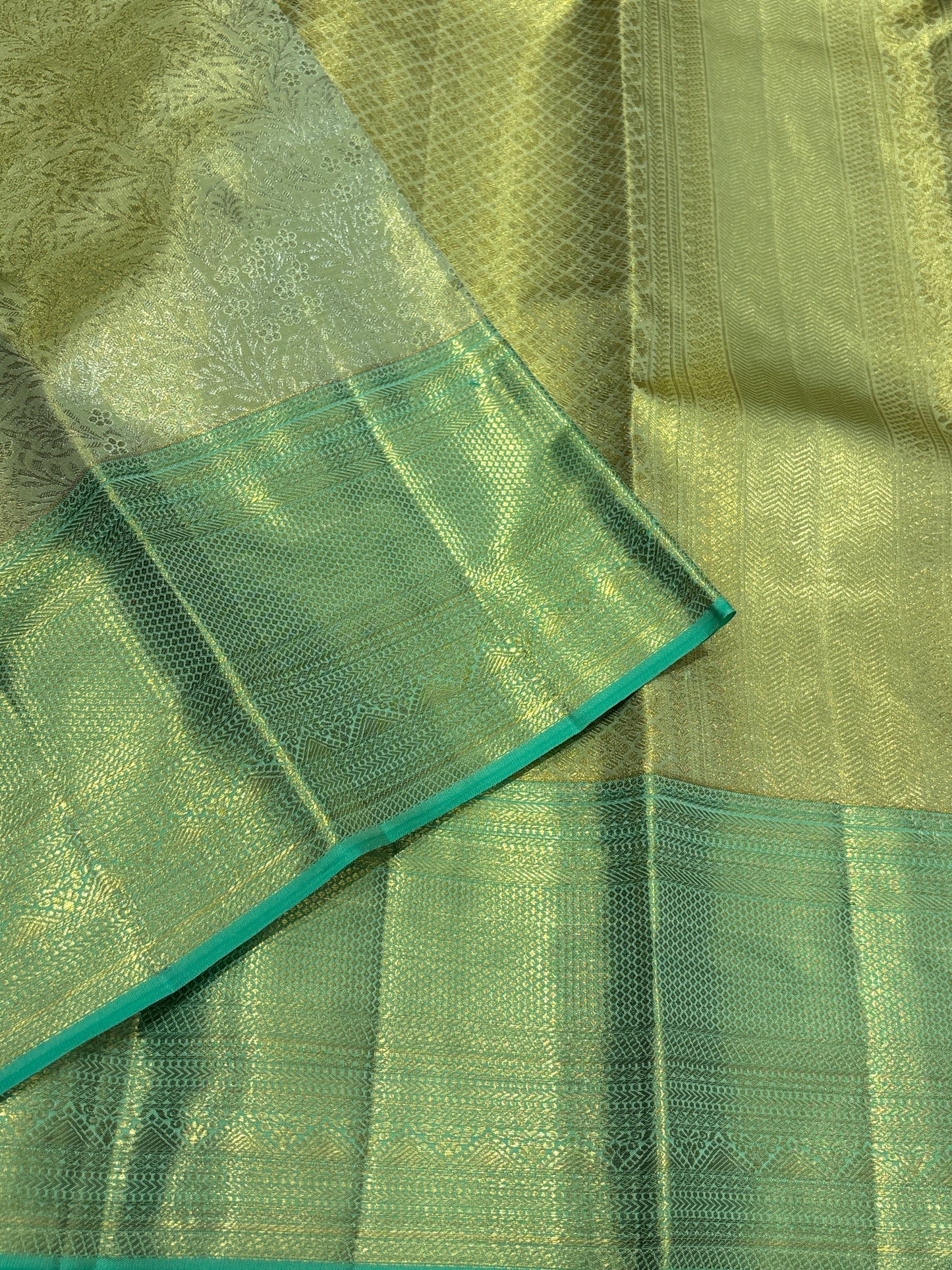 Pure Kanchipuram tissue