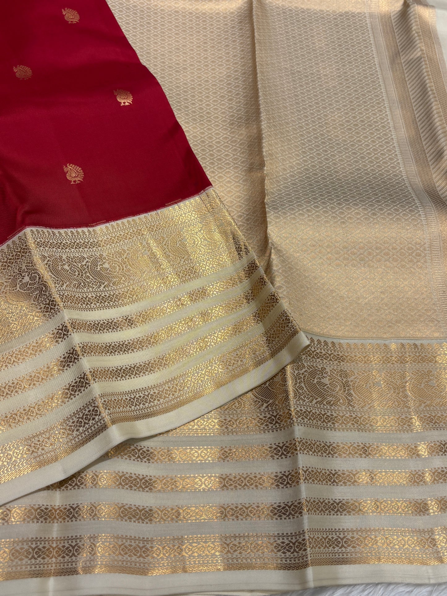 Pure Kanchipuram silk