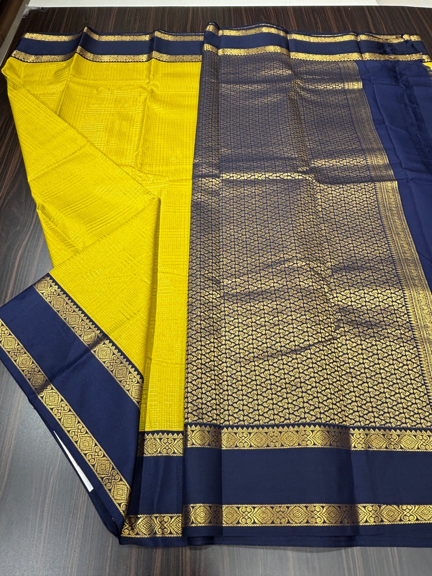 Semi Kanchipuram silk