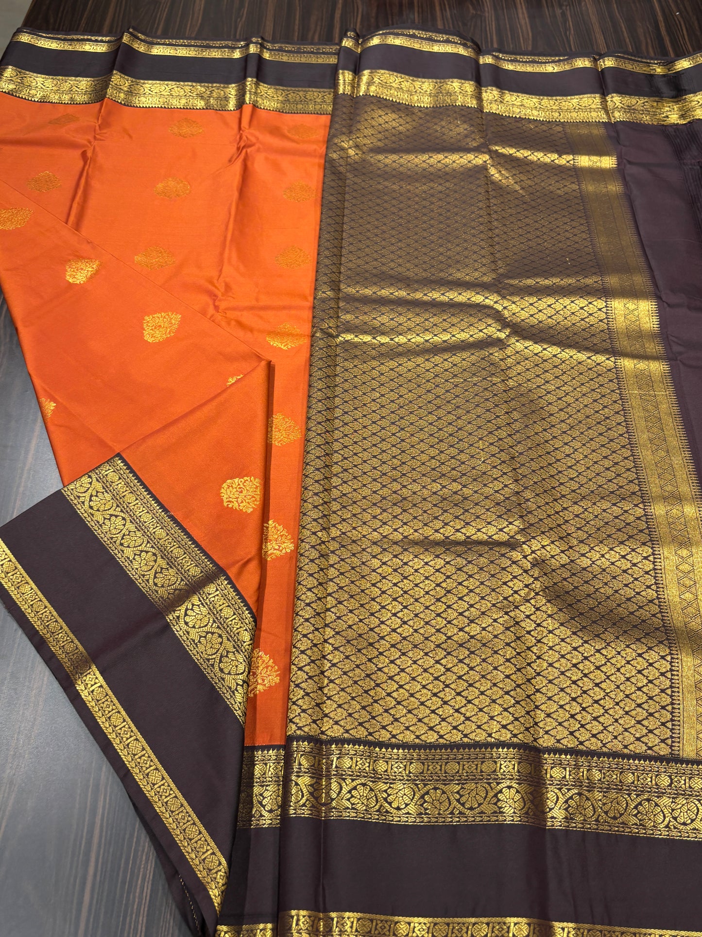 Semi Kanchipuram silk