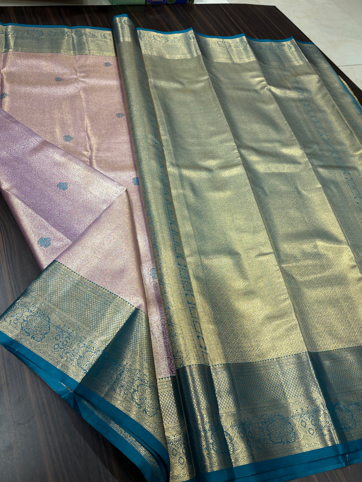 Semi Kanchipuram Tissue