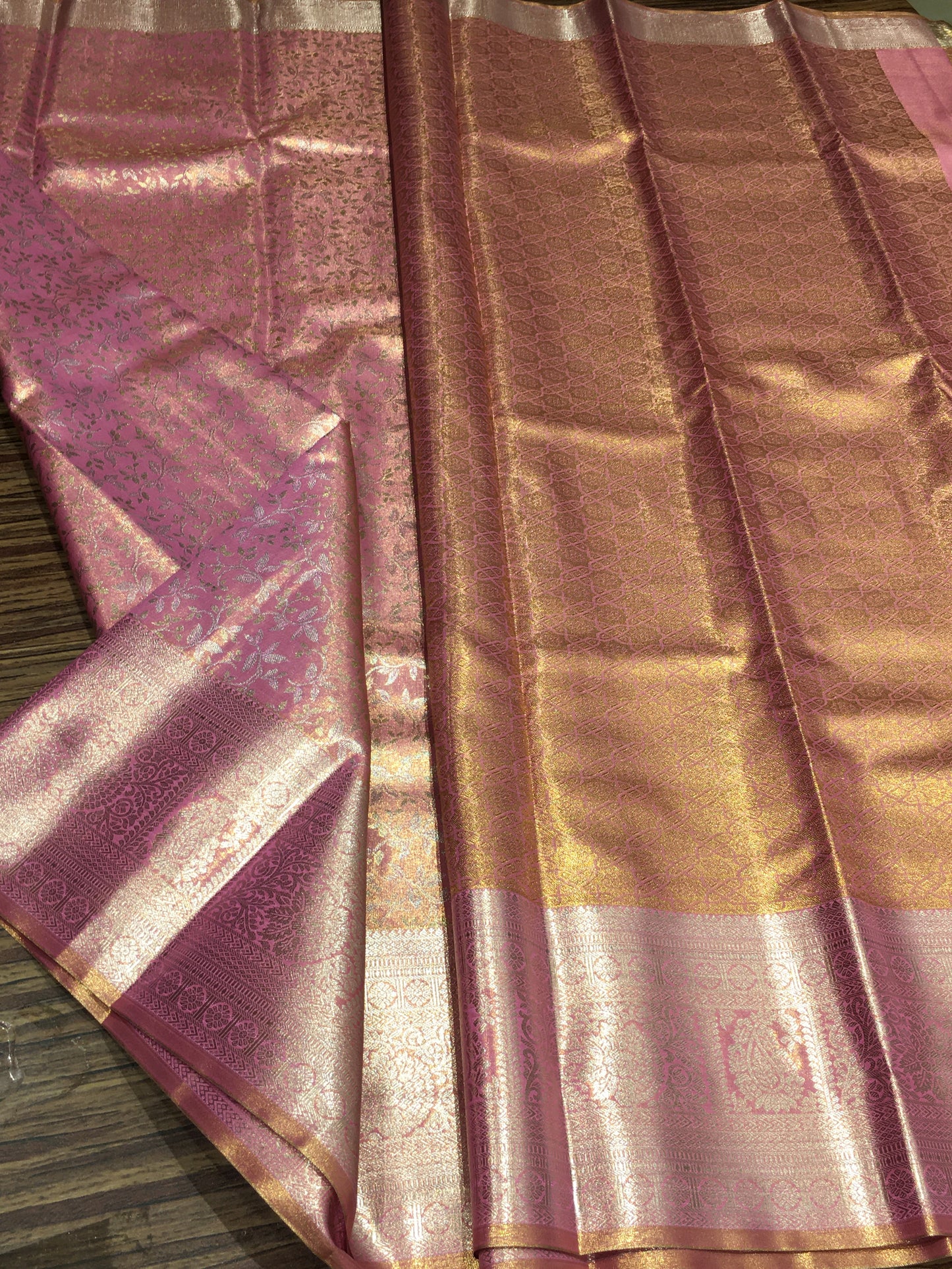 Semi kanchipuram tissue