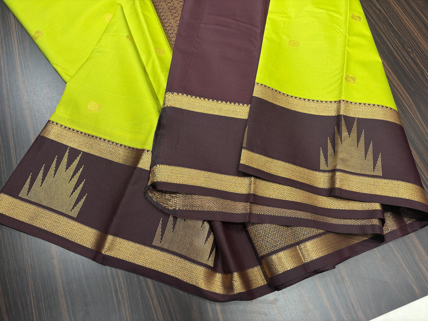 Semi Kanchipuram silk